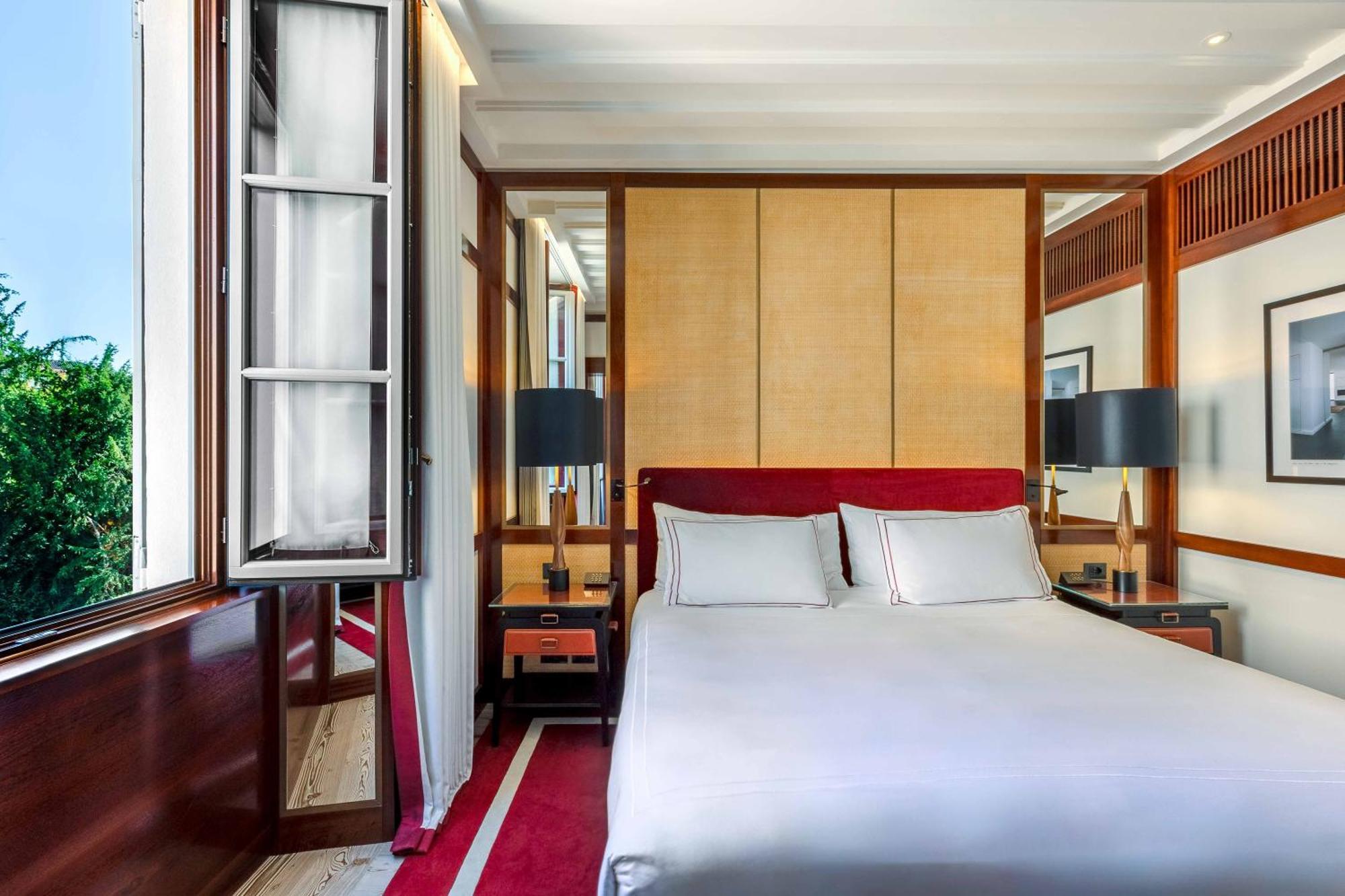 Portrait Milano - Lungarno Collection Hotel Exterior photo